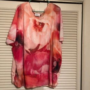 Avenue short sleeve dress top